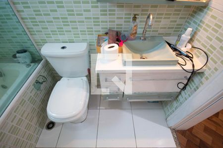 Casa à venda com 170m², 3 quartos e 5 vagas Casa à venda com 170m², 3 quartos e 5 vagasBanheiro da suíte 1