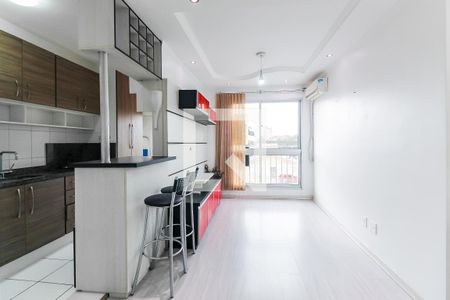 Sala de apartamento à venda com 2 quartos, 60m² em Jardim Itu, Porto Alegre