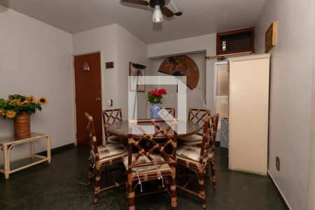 Sala - Jantar de apartamento para alugar com 4 quartos, 120m² em Enseada, Guarujá