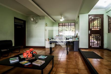 Casa para alugar com 6 quartos, 200m² em Santa Tereza, Porto Alegre