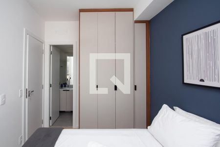 Studio à venda com 27m², 1 quarto e sem vagaSuíte 