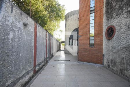 Casa para alugar com 380m², 5 quartos e 3 vagasLateral