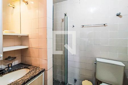 Apartamento à venda com 80m², 2 quartos e 2 vagas Apartamento à venda com 80m², 2 quartos e 2 vagasBanheiro da Suíte