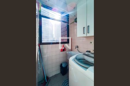 Apartamento à venda com 80m², 2 quartos e 2 vagas Apartamento à venda com 80m², 2 quartos e 2 vagasÁrea de Serviço