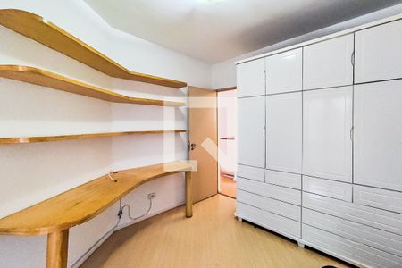 Apartamento à venda com 80m², 2 quartos e 2 vagas Apartamento à venda com 80m², 2 quartos e 2 vagasQuarto 1