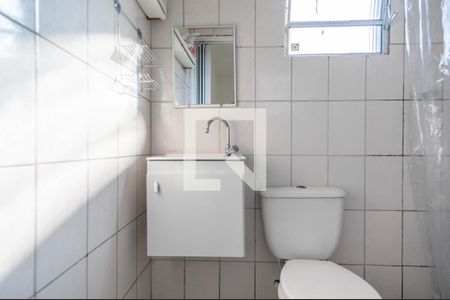 Banheiro de casa de condomínio para alugar com 2 quartos, 40m² em Freguesia do Ó, São Paulo