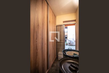 Casa à venda com 250m², 1 quarto e sem vagaEdicola - Dispensa