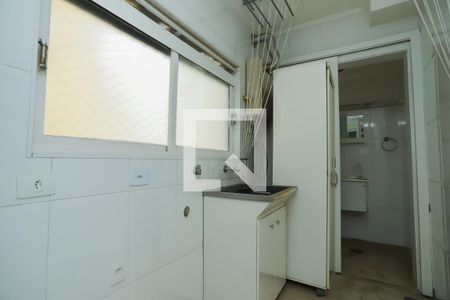 Apartamento à venda com 105m², 3 quartos e 1 vagaÁrea de Serviço