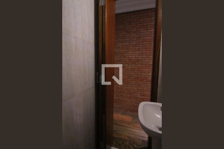 Banheiro de casa à venda com 3 quartos, 217m² em Vila Guilherme, São Paulo