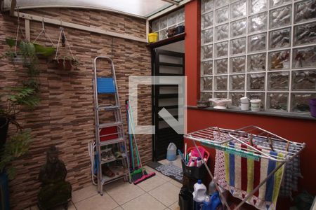 Casa à venda com 217m², 3 quartos e 6 vagasÁrea de Serviço