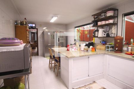 Casa à venda com 217m², 3 quartos e 6 vagasCozinha