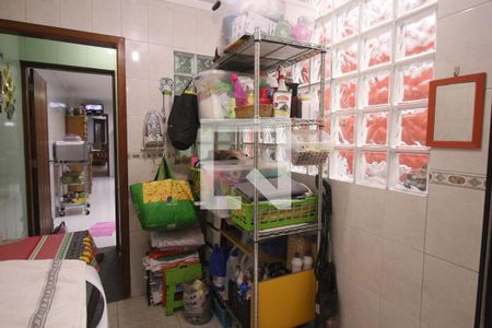 Casa à venda com 217m², 3 quartos e 6 vagasÁrea de Serviço