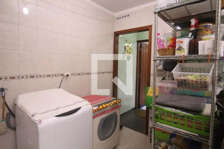 Casa à venda com 217m², 3 quartos e 6 vagasÁrea de Serviço