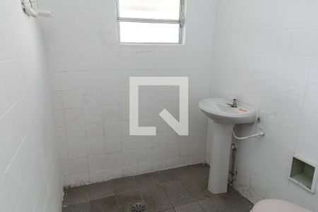 Banheiro de casa para alugar com 1 quarto, 40m² em Vila Isolina Mazzei, São Paulo
