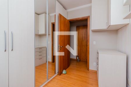 Quarto 1 de apartamento à venda com 3 quartos, 74m² em Ipanema, Porto Alegre