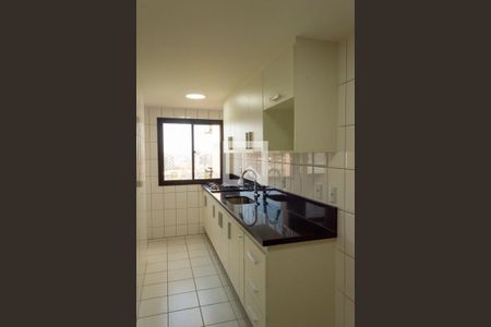 Apartamento à venda com 93m², 2 quartos e 1 vagaCozinha