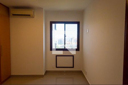 Apartamento à venda com 93m², 2 quartos e 1 vagaQuarto 1 - Suíte