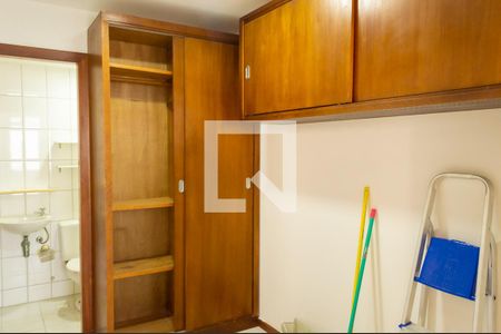 Apartamento à venda com 93m², 2 quartos e 1 vagaQuarto de Serviço