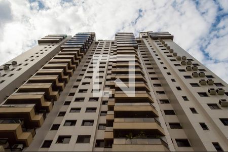 Apartamento à venda com 93m², 2 quartos e 1 vagaFachada