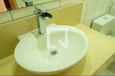 Apartamento à venda com 93m², 2 quartos e 1 vagaBanheiro Social