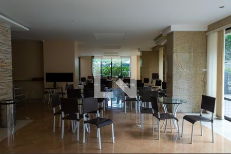 Apartamento à venda com 93m², 2 quartos e 1 vagaÁrea comum - Salão de festas