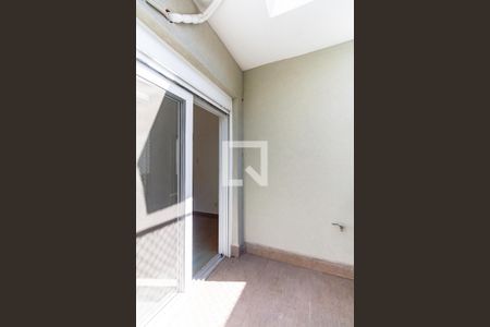 Casa à venda com 600m², 4 quartos e 2 vagas Casa à venda com 600m², 4 quartos e 2 vagasVaranda da Suíte 3