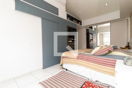 Casa de condomínio à venda com 400m², 3 quartos e 4 vagasQuarto Suíte