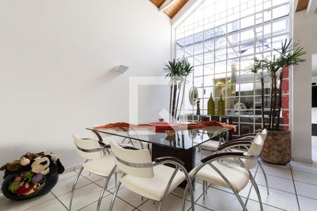 Casa de condomínio à venda com 400m², 3 quartos e 4 vagasSala de Jantar