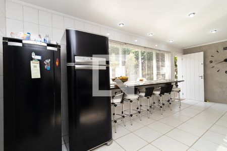 Casa de condomínio à venda com 400m², 3 quartos e 4 vagasCozinha