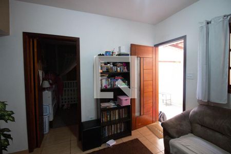 Sala Casa 1 de casa à venda com 3 quartos, 350m² em Vila Carmosina, São Paulo