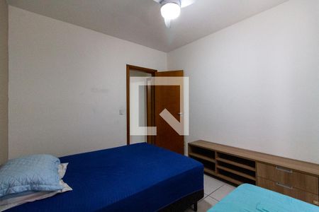 Quarto 1 de apartamento para alugar com 2 quartos, 70m² em Guilhermina, Praia Grande