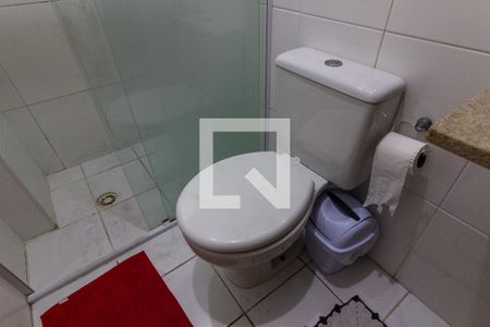 Apartamento para alugar com 70m², 2 quartos e 1 vaga Apartamento para alugar com 70m², 2 quartos e 1 vagaDetalhe do banheiro