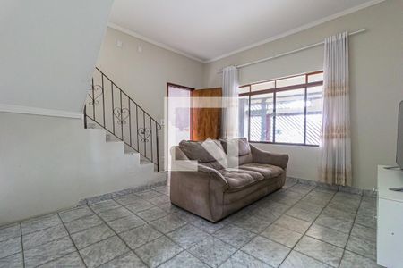 Sala de casa à venda com 3 quartos, 135m² em Vila Guaraciaba, Santo André