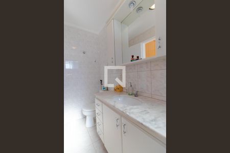 Apartamento à venda com 89m², 3 quartos e 2 vagasBanheiro da Suíte