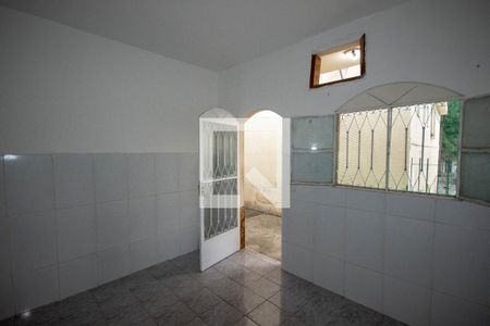Sala/Quarto de casa para alugar com 1 quarto, 50m² em Benfica, Rio de Janeiro