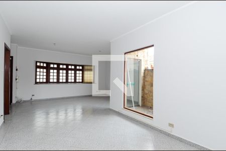 Sala de Estar de casa para alugar com 4 quartos, 500m² em Vila Galvão, Guarulhos