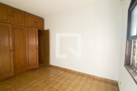 Casa à venda com 300m², 5 quartos e 3 vagasSuíte 2