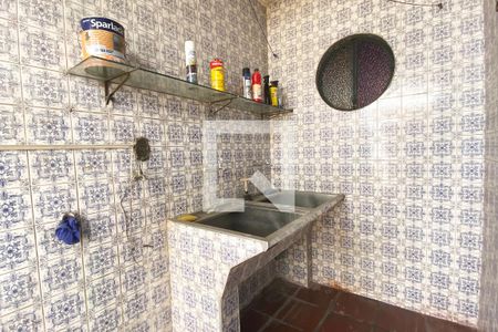 Casa à venda com 300m², 5 quartos e 3 vagasÁrea de Serviço