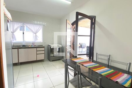 Casa à venda com 300m², 5 quartos e 3 vagasCozinha 2