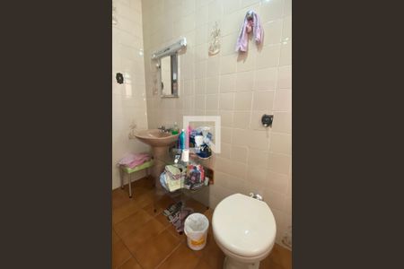 Casa à venda com 300m², 5 quartos e 3 vagasBanheiro 2