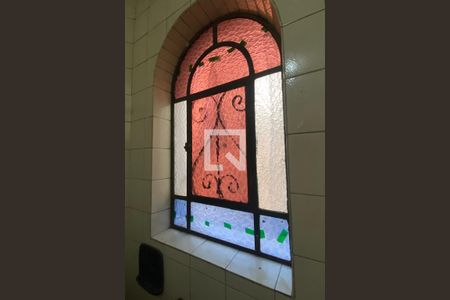 Casa à venda com 300m², 5 quartos e 3 vagasBanheiro da Suíte 2