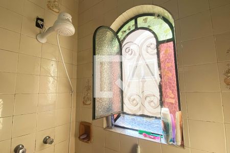 Casa à venda com 300m², 5 quartos e 3 vagasBanheiro 2