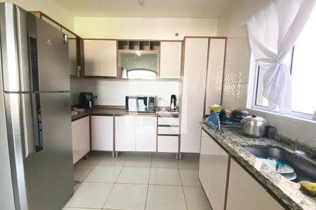 Casa à venda com 300m², 5 quartos e 3 vagasCozinha 2