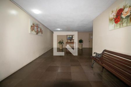 Apartamento à venda com 80m², 2 quartos e sem vagaHall de Entrada