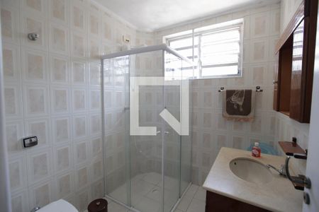 Casa à venda com 116m², 2 quartos e 2 vagasBanheiro