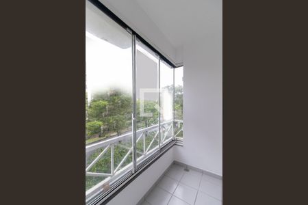 Varanda de apartamento à venda com 3 quartos, 64m² em Nonoai, Porto Alegre