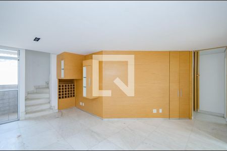 Sala de apartamento para alugar com 3 quartos, 200m² em Buritis, Belo Horizonte