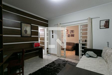 Casa à venda com 200m², 3 quartos e 2 vagas Casa à venda com 200m², 3 quartos e 2 vagasSuíte 3