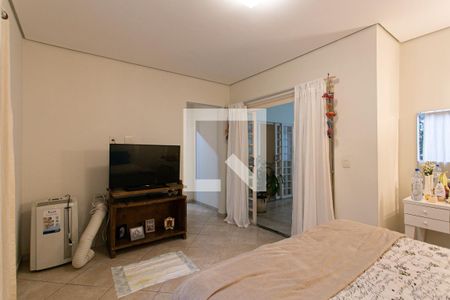 Casa à venda com 200m², 3 quartos e 2 vagas Casa à venda com 200m², 3 quartos e 2 vagasSuíte 1