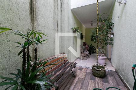 Casa à venda com 200m², 3 quartos e 2 vagas Casa à venda com 200m², 3 quartos e 2 vagasCorredor